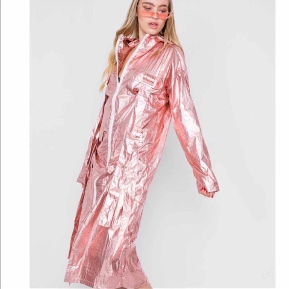 Rose Metallic long Zip Jacket